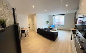 100% Renovated - Quiet Appartment